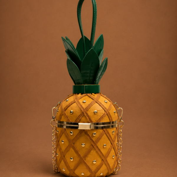 BOLSO RETRO PIÑA TACHAS